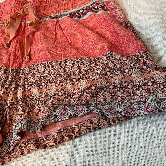 Francesca’s Miami Pink Shorts Multi Color Elastic Waistband SZ M - Picture 9 of 13